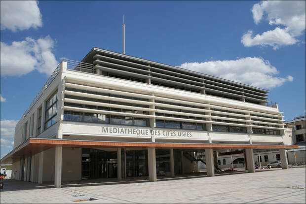 Photo de la médiathèque des Cites-Unies