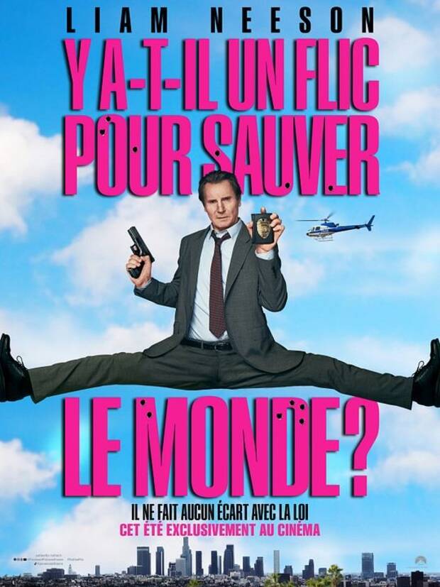Affiche du film Y a t'il un flic pour sauver le monde